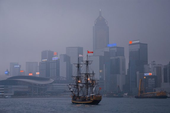 Hong Kong cityscape, April 2009 . Credit Mstyslav Chernov, CC BY-SA 3.0 , via Wikimedia Commons